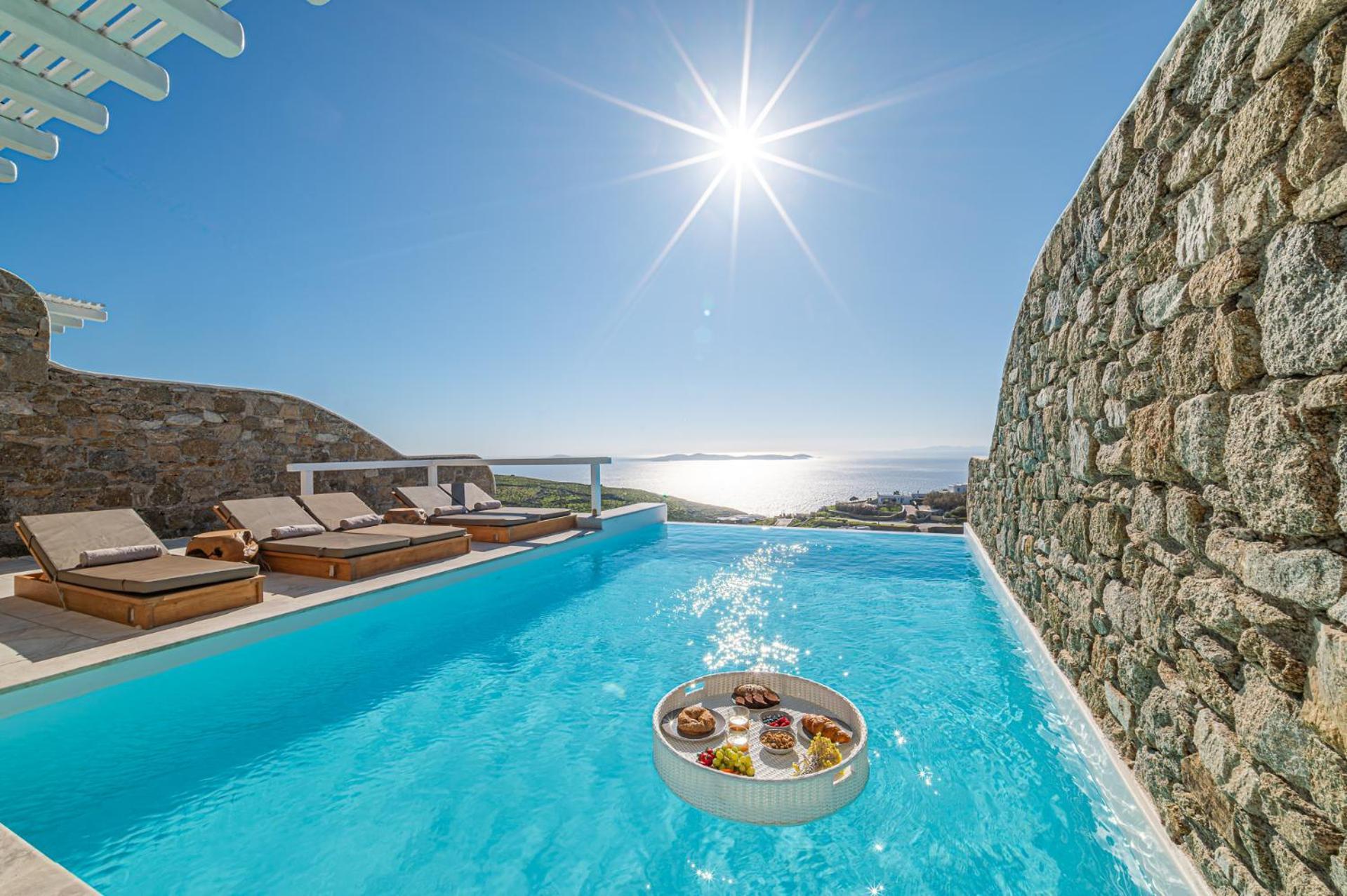 Anthis Mykonos