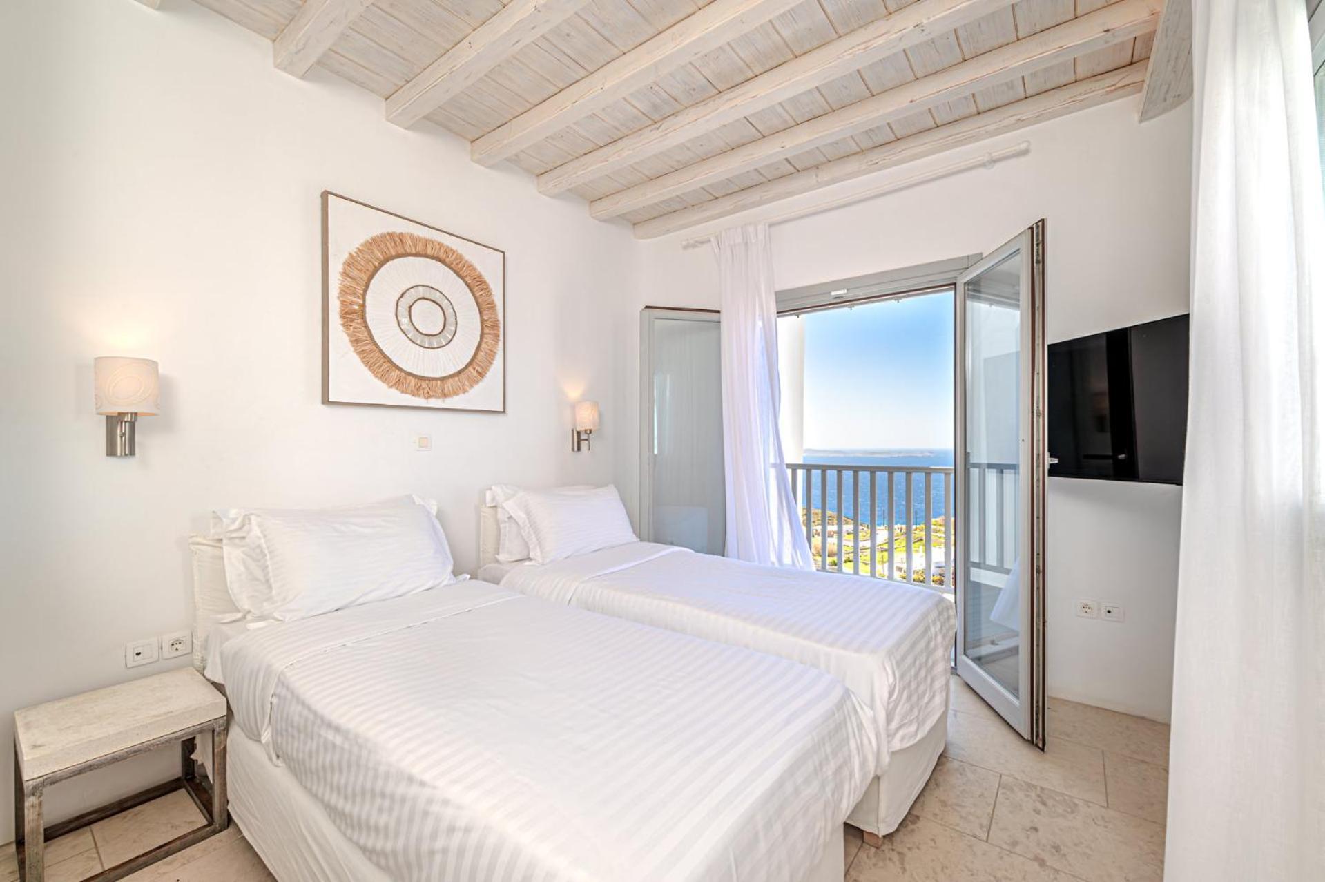 Anthis Mykonos *