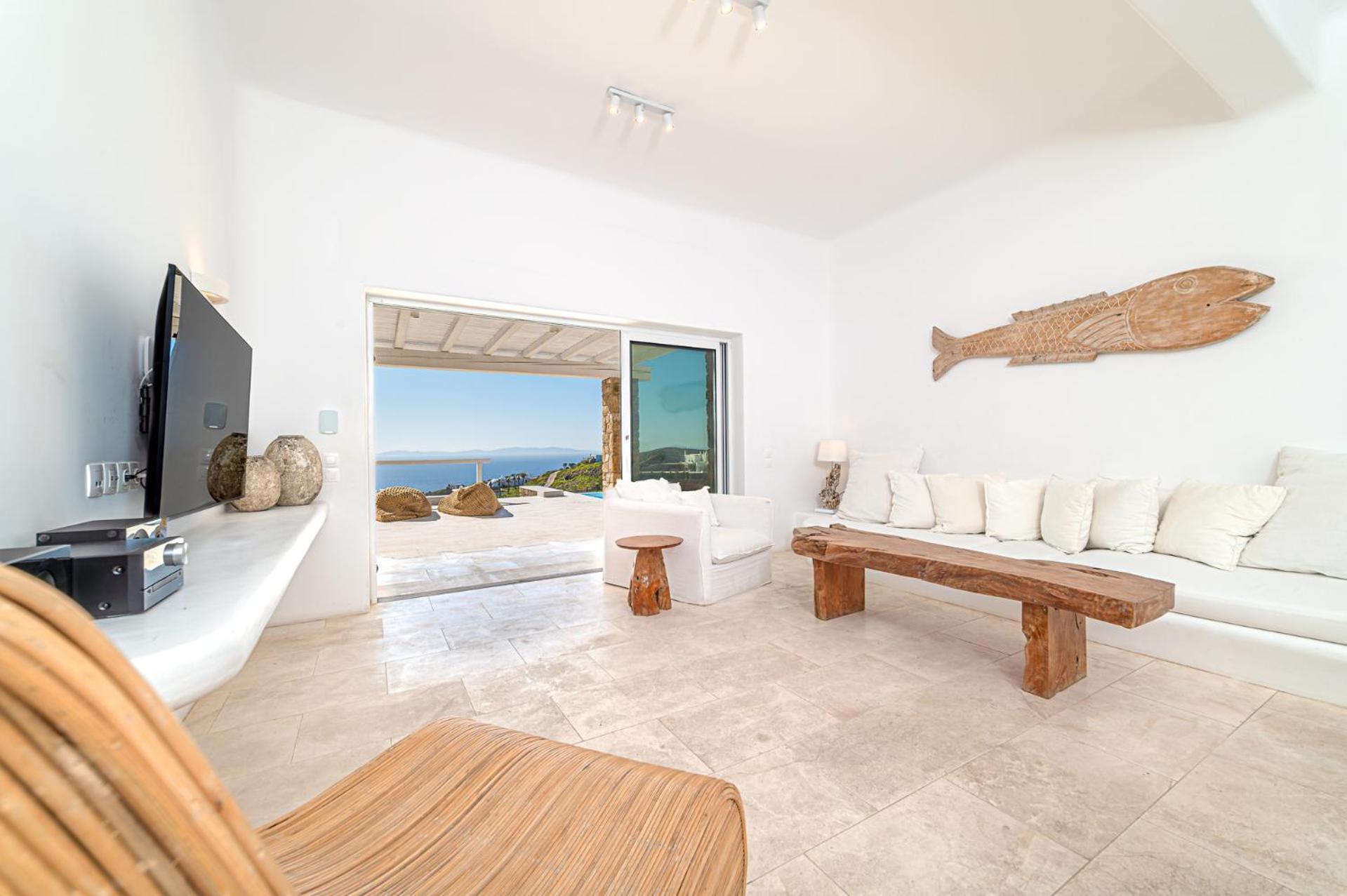 Anthis Mykonos *